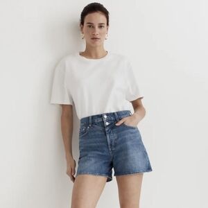 Madewell mid length momjean short in Juneau wash - size 25